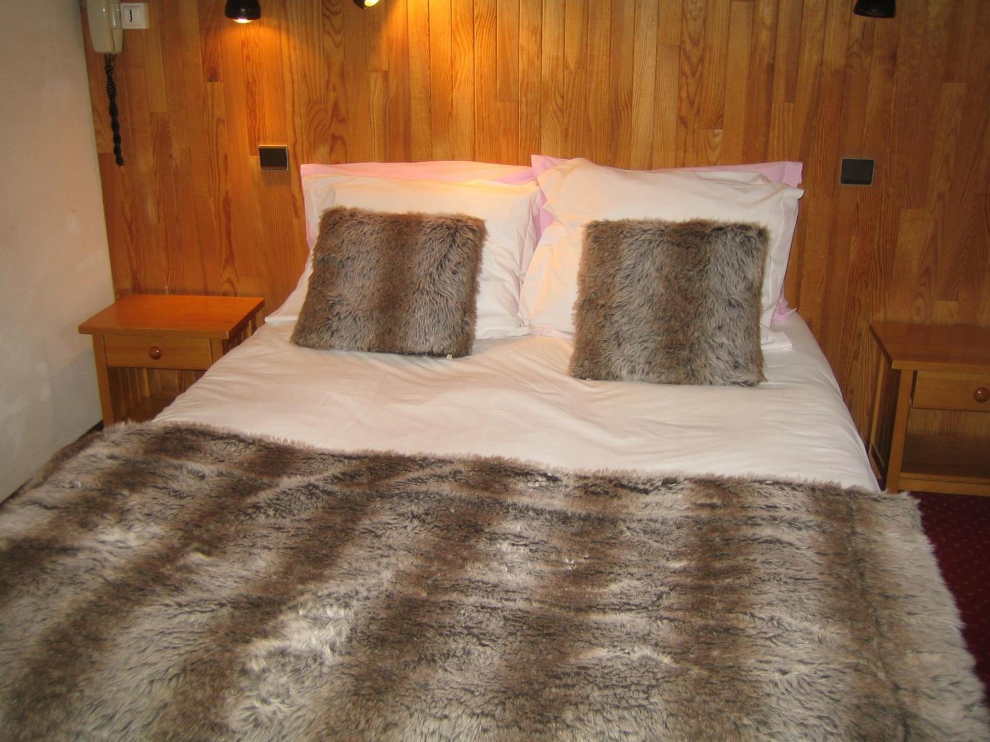 Chalet Hotel Regina 레게츠 외부 사진
